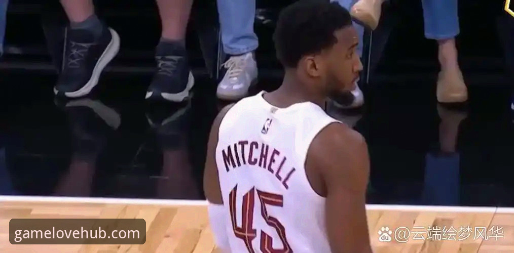 米切尔42分闪耀，骑士险胜魔术：一场进攻盛宴的战术深度解析